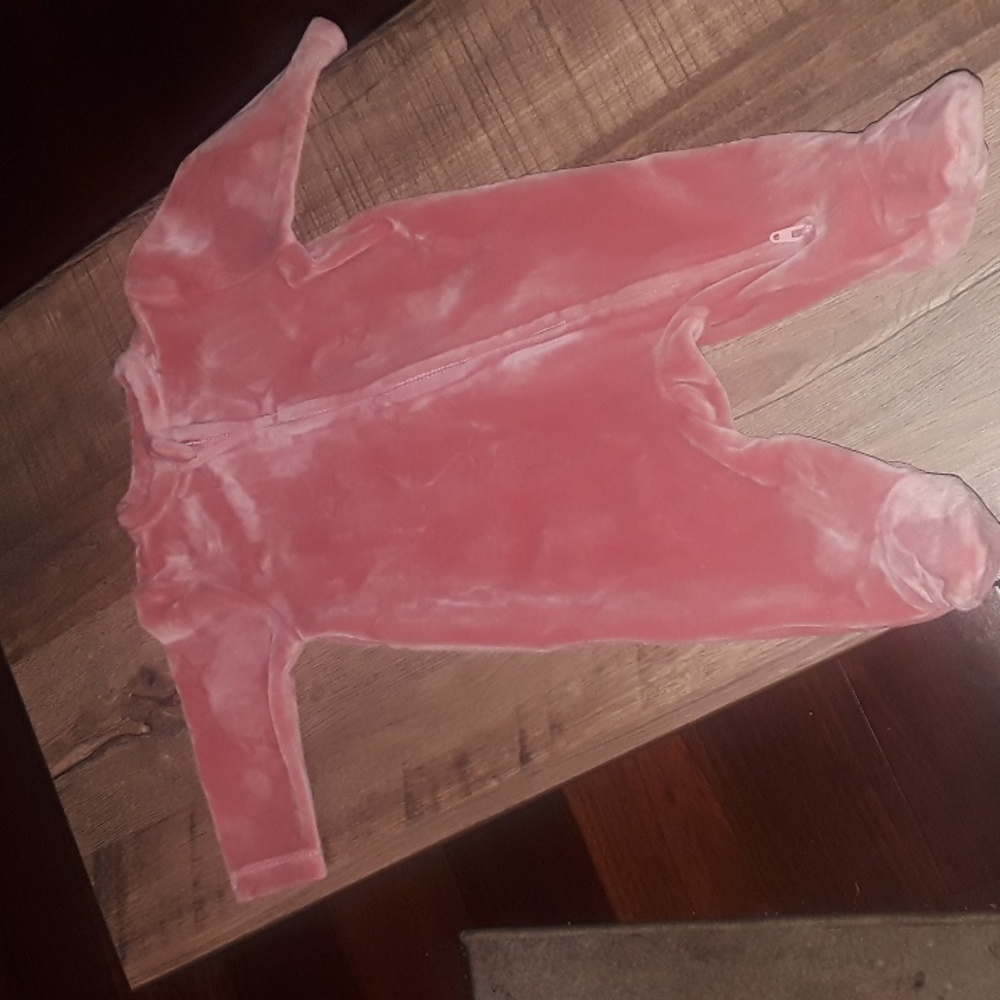 Old Navy size 0-3 months Sleeper